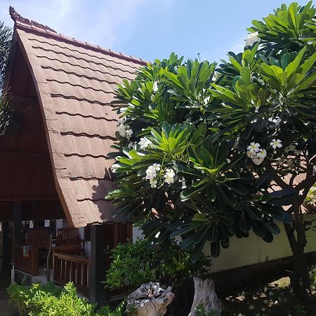 Tapada Apartment Gili Air Exterior foto